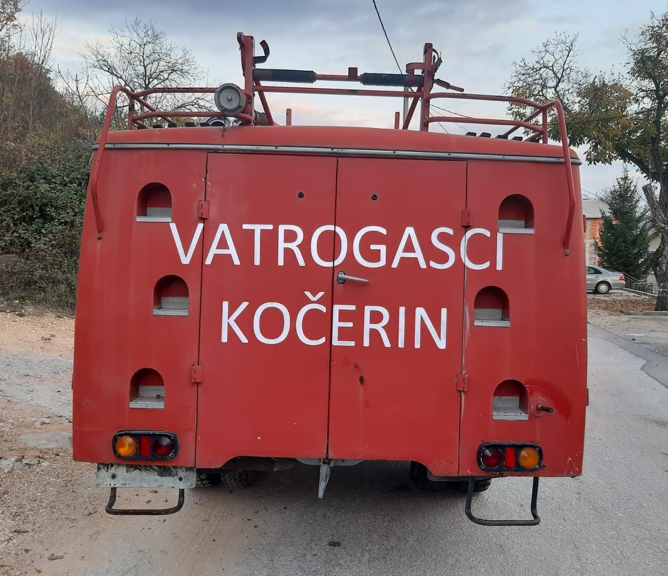 vatrogasno vozilo kocerin 2